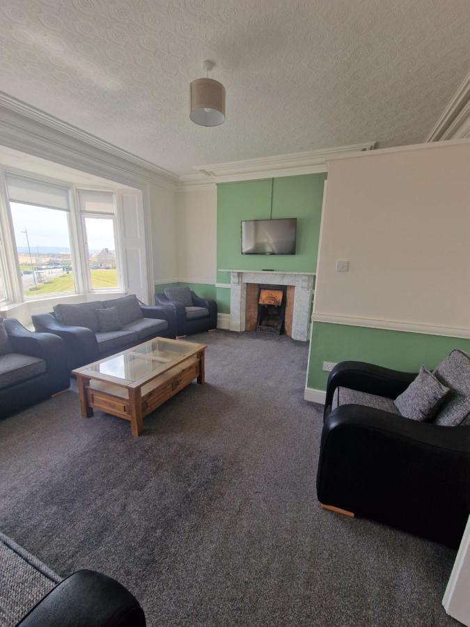 2 The Green, Exceptional Large House, Sea Views Loads Of Bathrooms Seaton Carew Eksteriør bilde