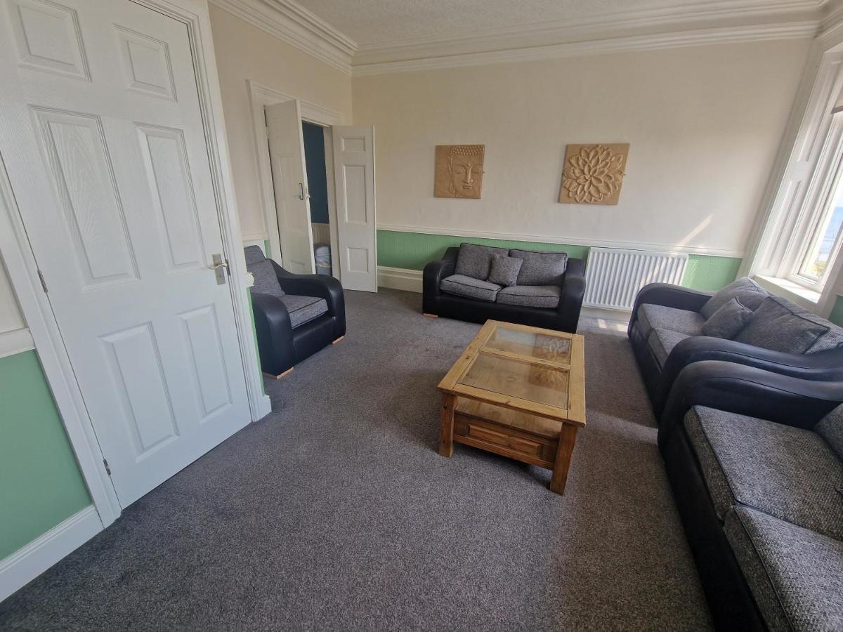 2 The Green, Exceptional Large House, Sea Views Loads Of Bathrooms Seaton Carew Eksteriør bilde