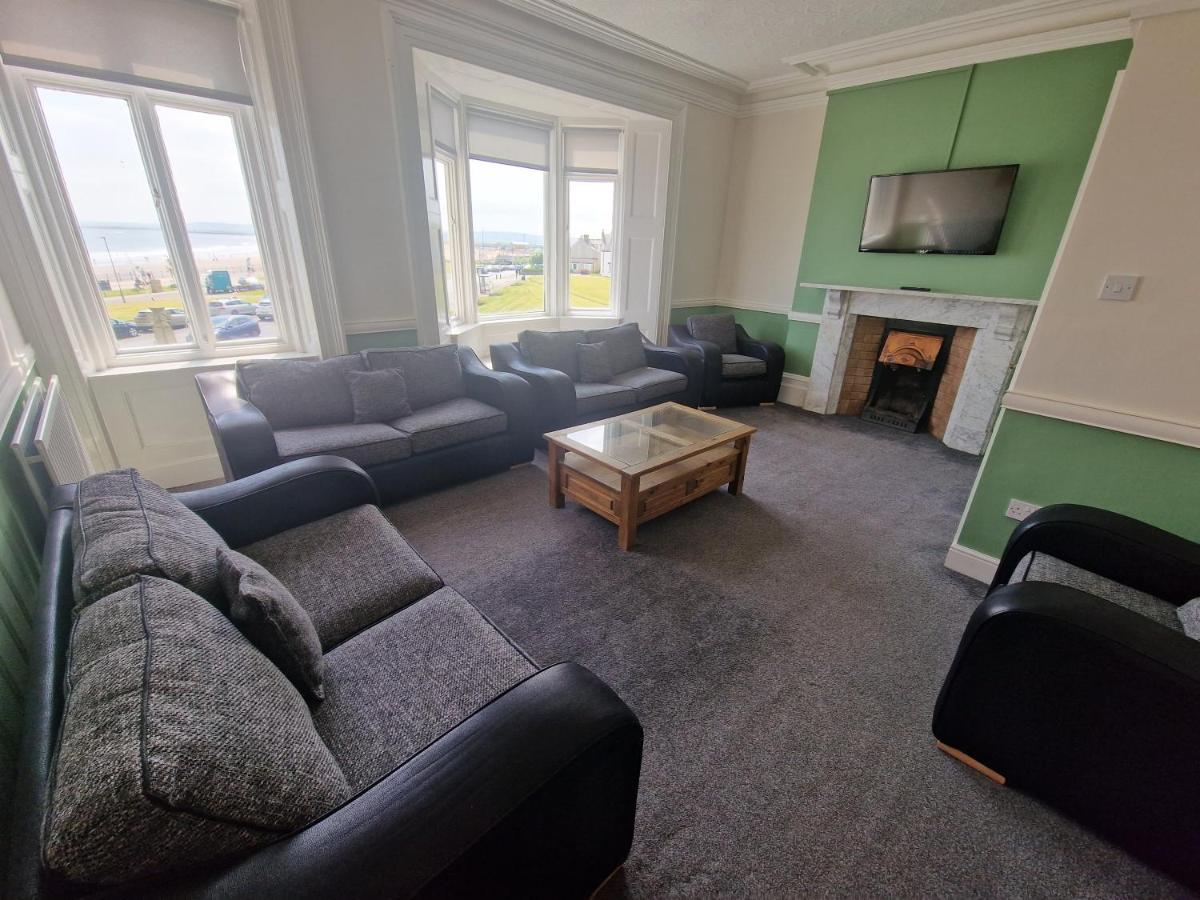 2 The Green, Exceptional Large House, Sea Views Loads Of Bathrooms Seaton Carew Eksteriør bilde