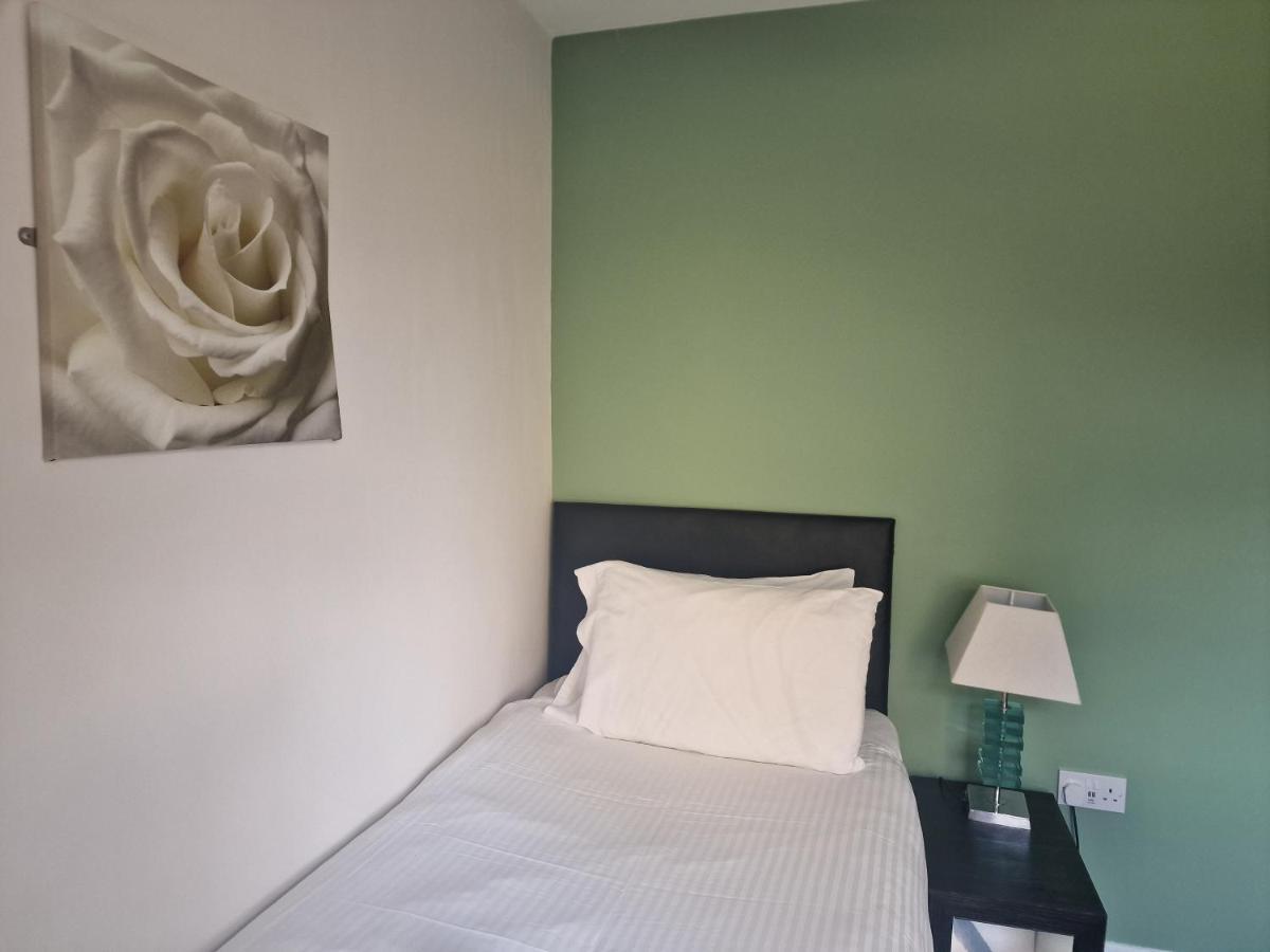 2 The Green, Exceptional Large House, Sea Views Loads Of Bathrooms Seaton Carew Eksteriør bilde