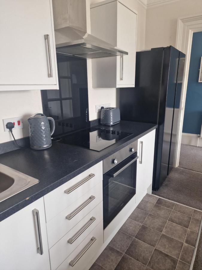 2 The Green, Exceptional Large House, Sea Views Loads Of Bathrooms Seaton Carew Eksteriør bilde
