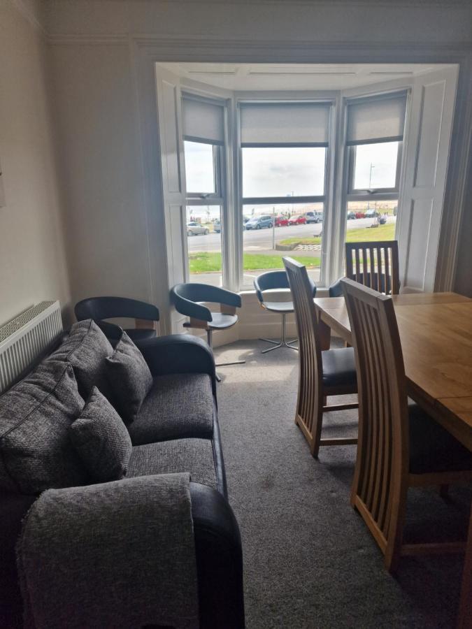 2 The Green, Exceptional Large House, Sea Views Loads Of Bathrooms Seaton Carew Eksteriør bilde