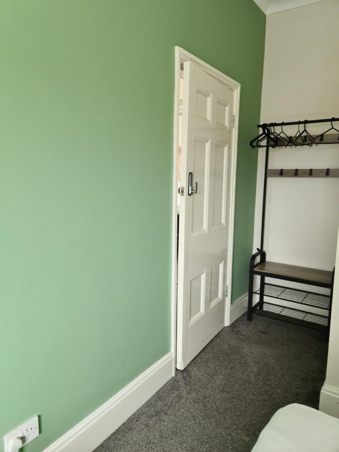 2 The Green, Exceptional Large House, Sea Views Loads Of Bathrooms Seaton Carew Eksteriør bilde